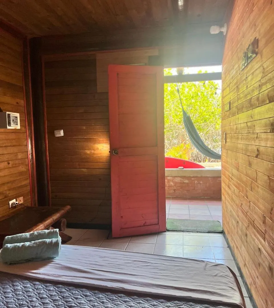 El Arca Hotel Tintipan Island Guest house