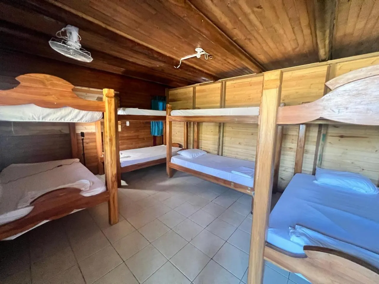El Arca Hotel Tintipan Island