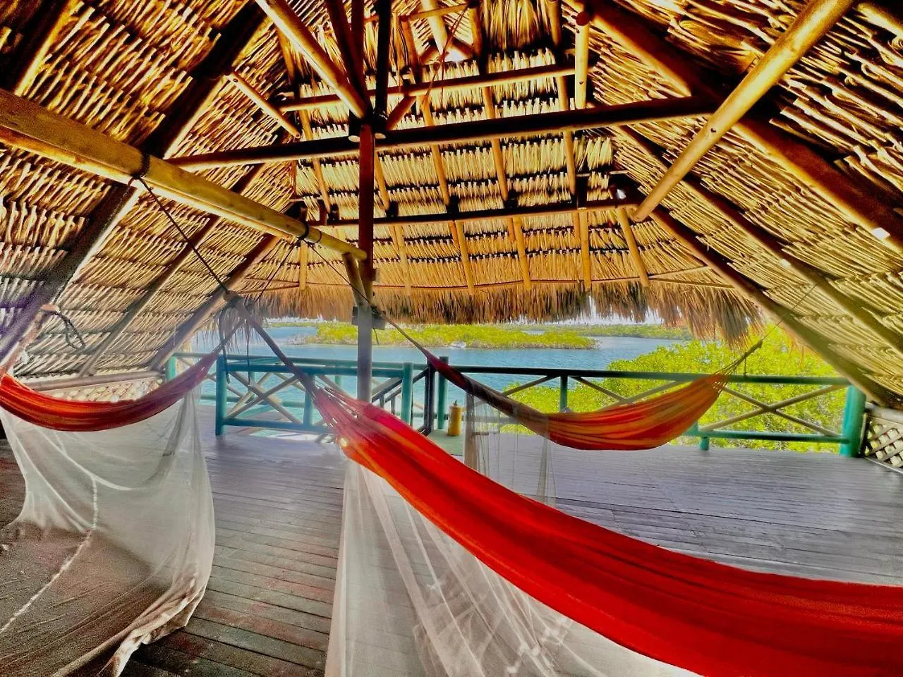 Guest house El Arca Hotel Tintipan Island