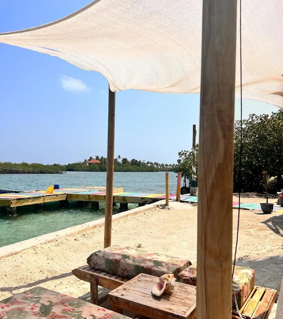 El Arca Hotel Tintipan Island 0*,