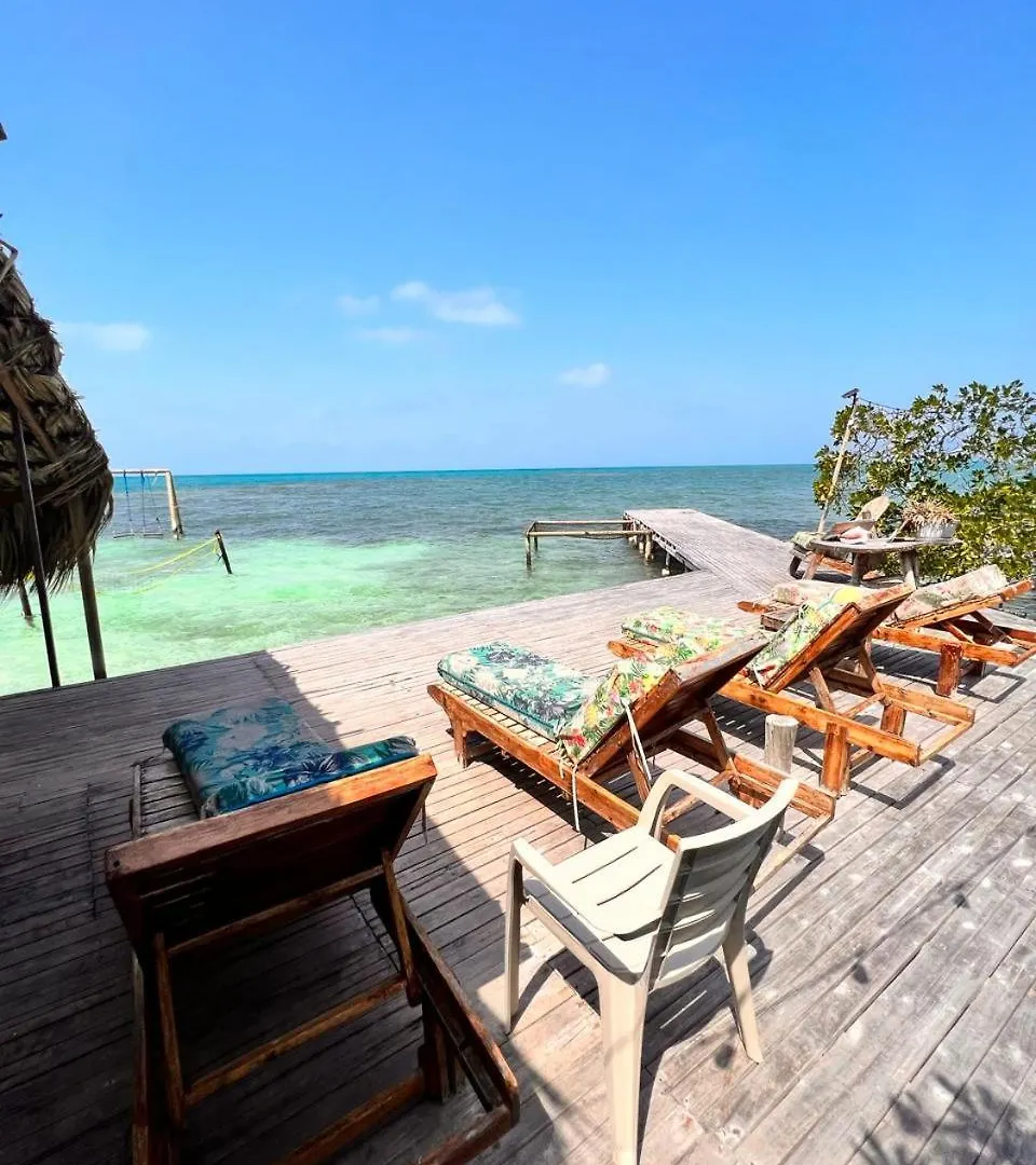 El Arca Hotel Tintipan Island Guest house