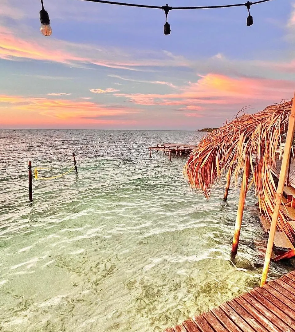 El Arca Hotel Tintipan Island Colombia
