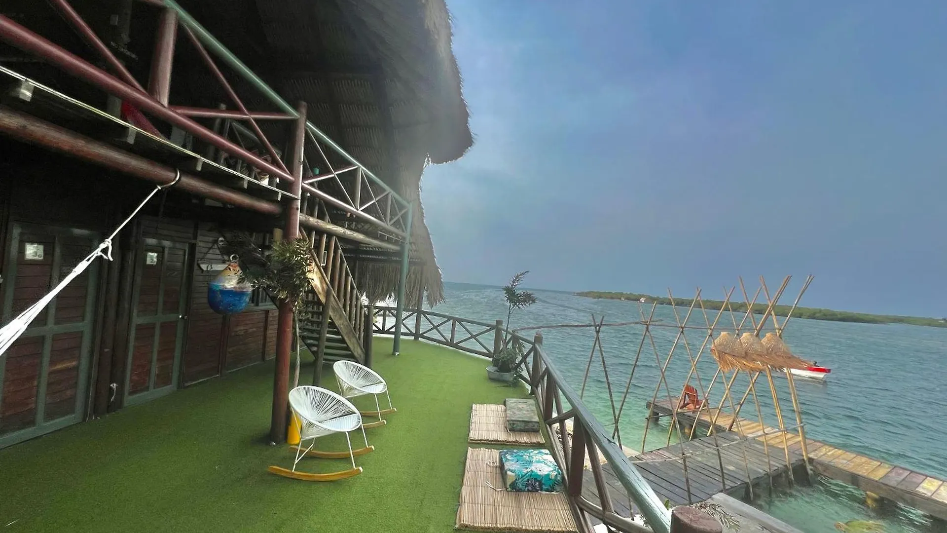 El Arca Hotel Tintipan Island Colombia